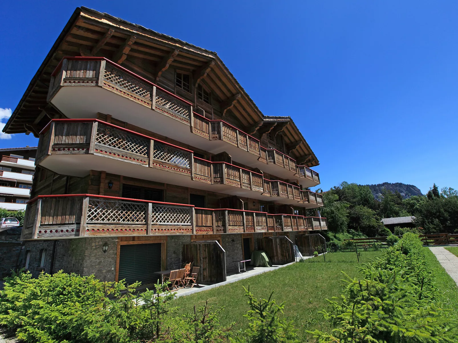 Ardève No 11-Outside