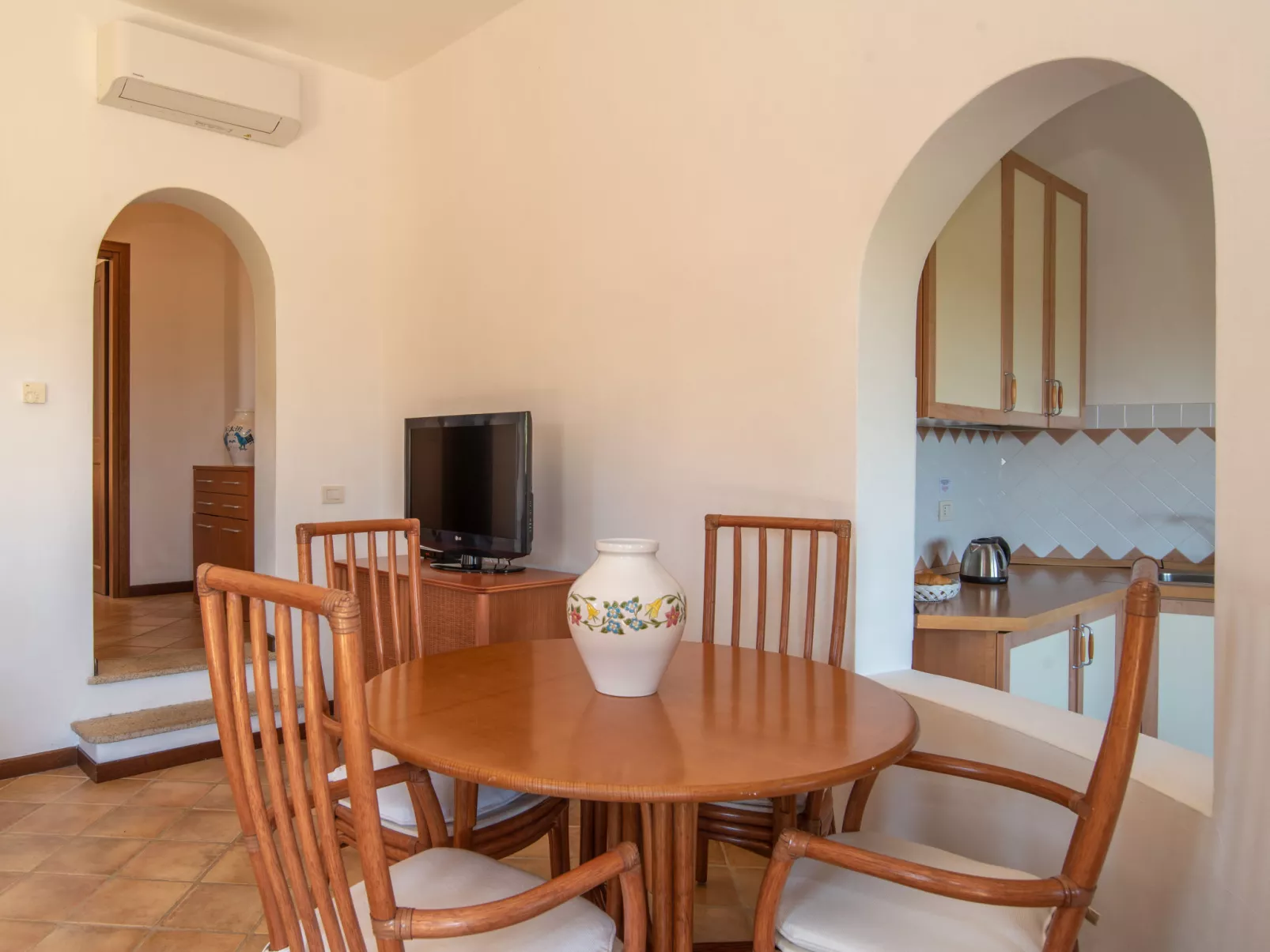 Acacia 3 - Vista Village-Inside