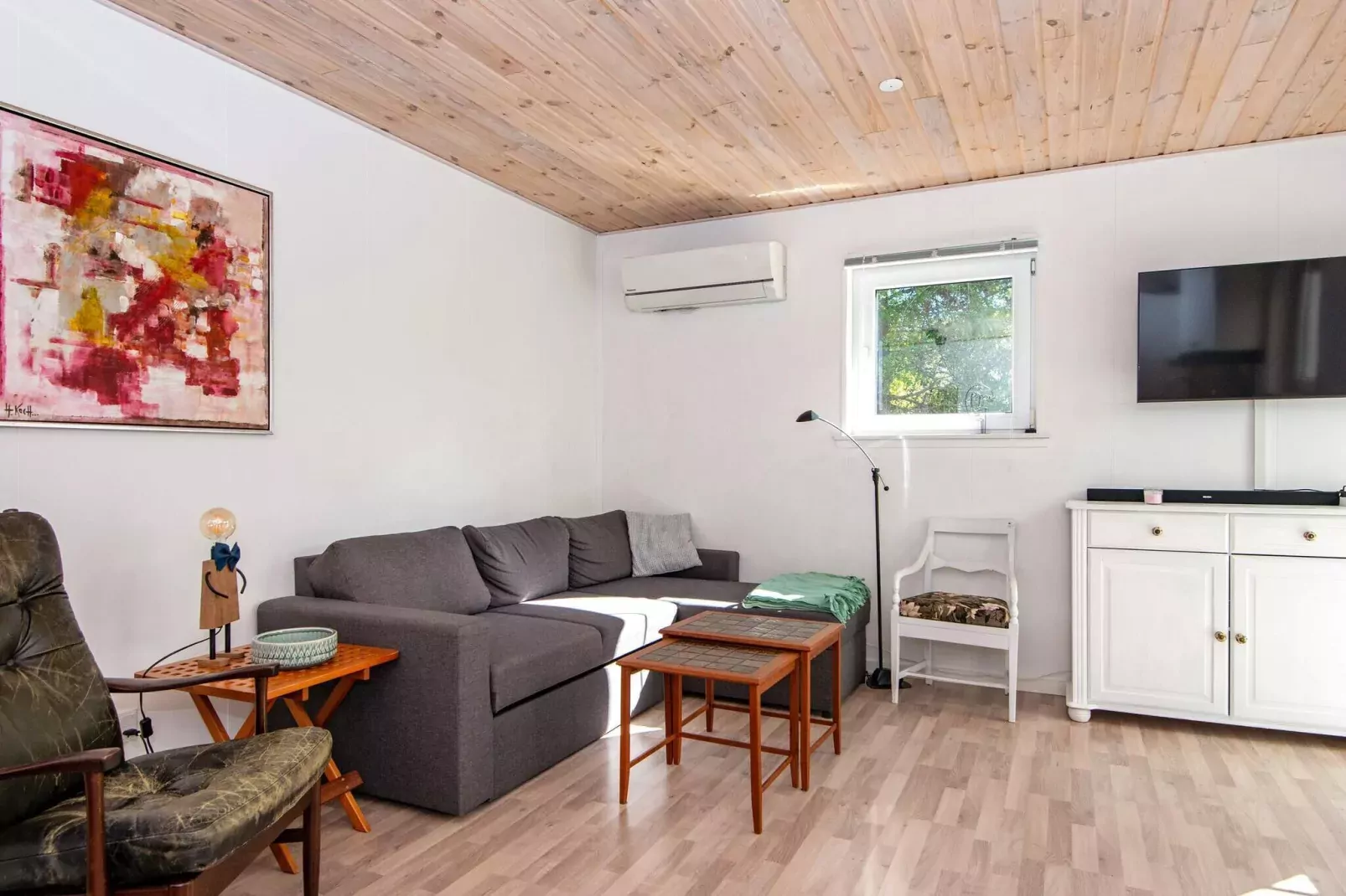 5 person holiday home in Glesborg-Indoor