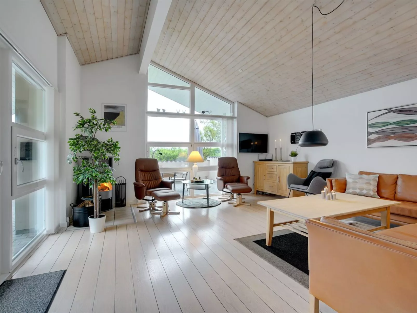 "Albina" - 844m from the sea-Inside