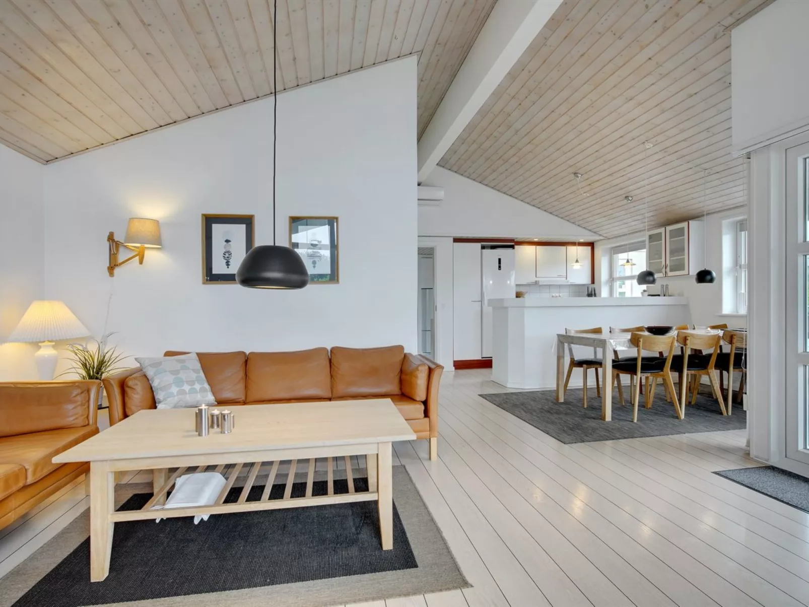 "Albina" - 844m from the sea-Inside