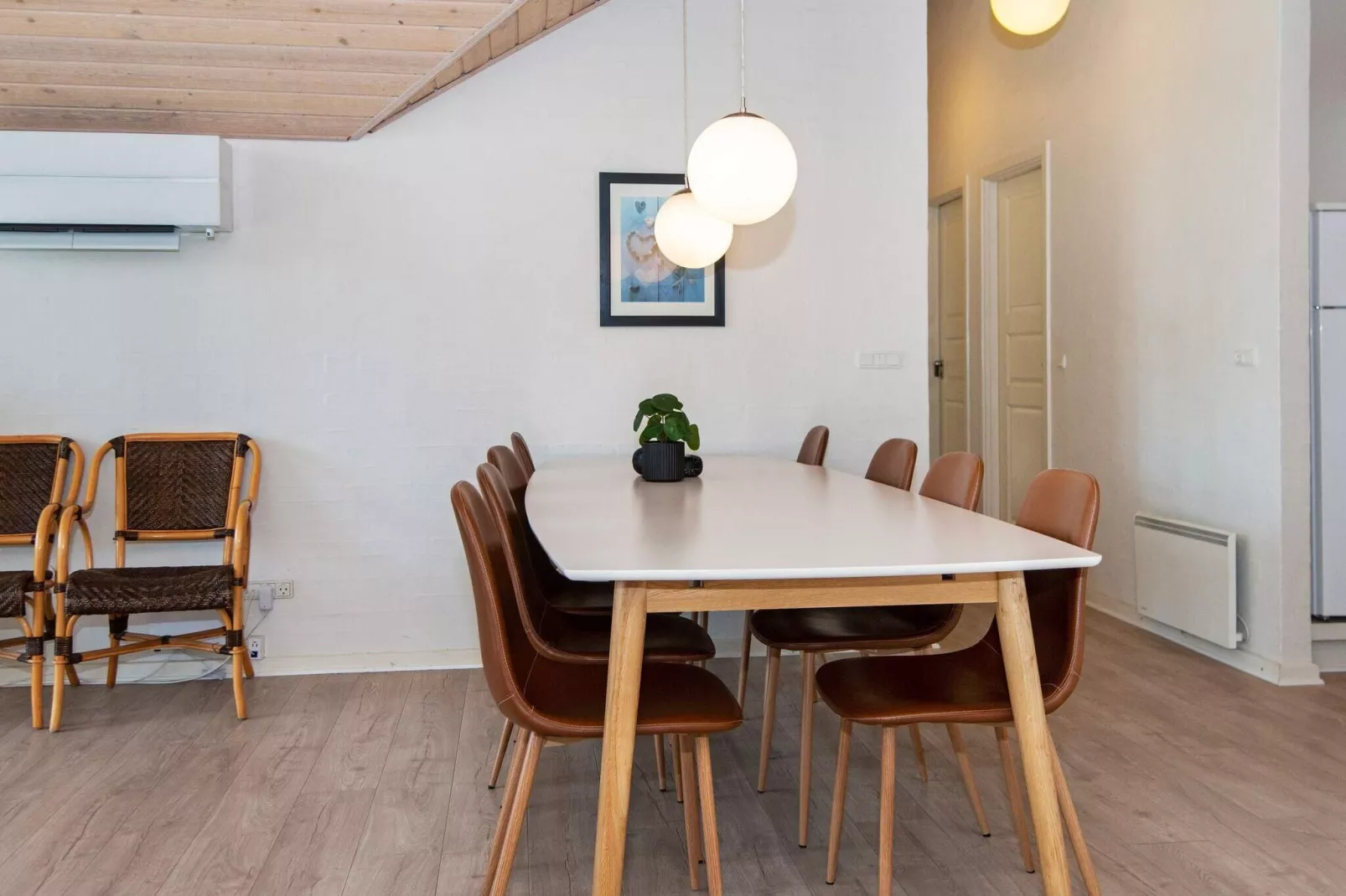 8 person holiday home in Glesborg-Indoor