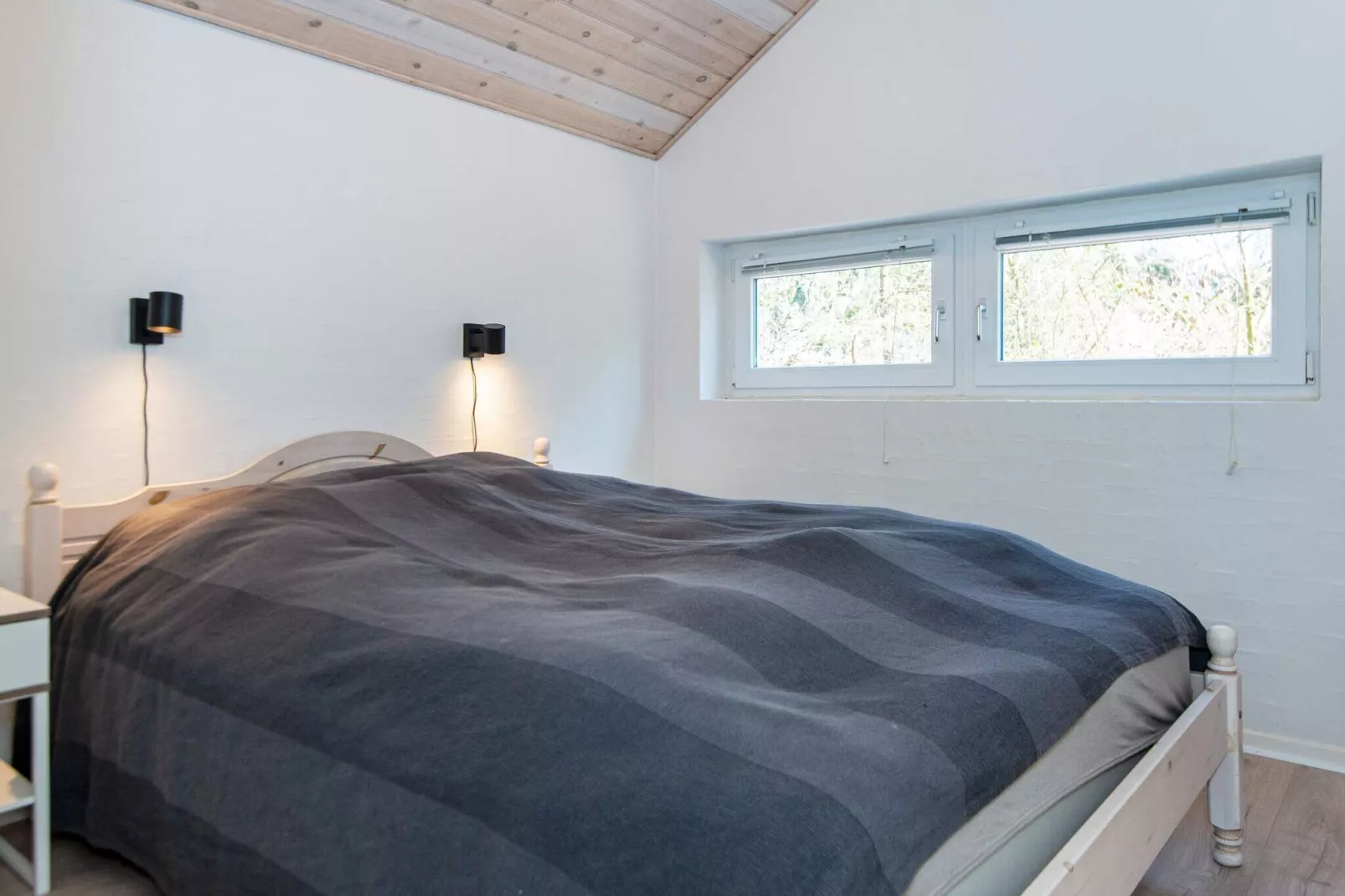 8 person holiday home in Glesborg-Indoor