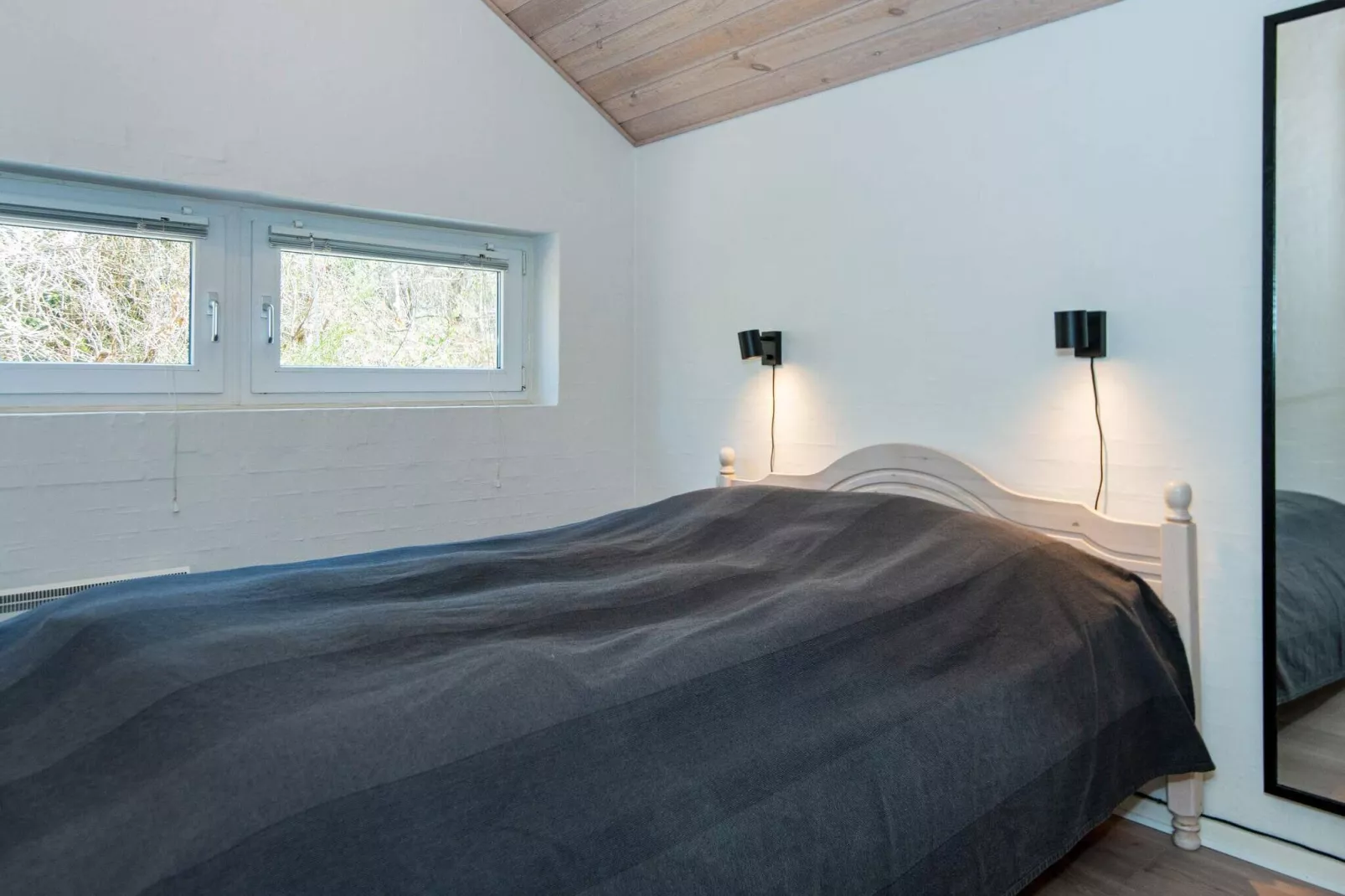 8 person holiday home in Glesborg-Indoor