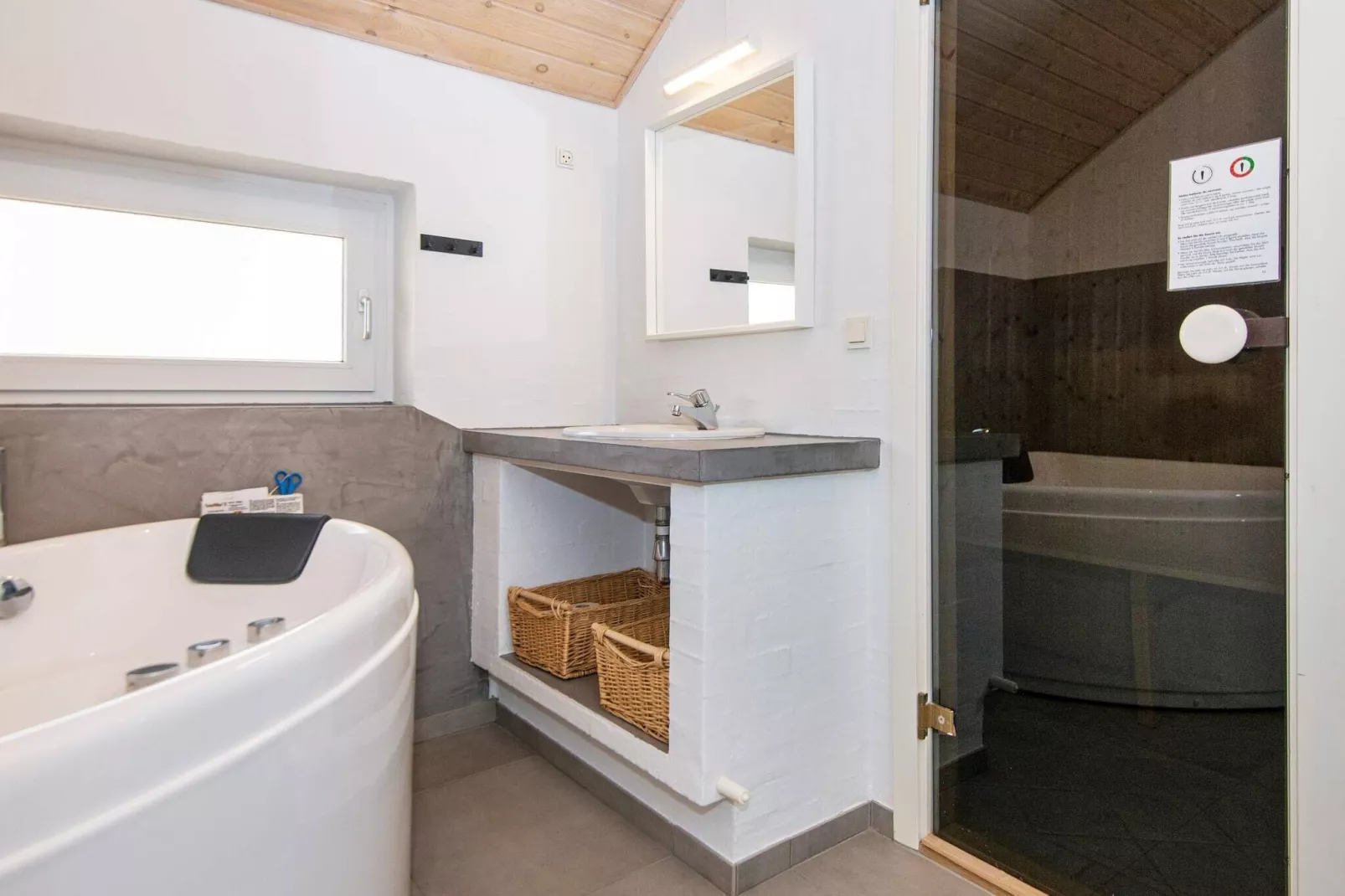 8 person holiday home in Glesborg-Indoor