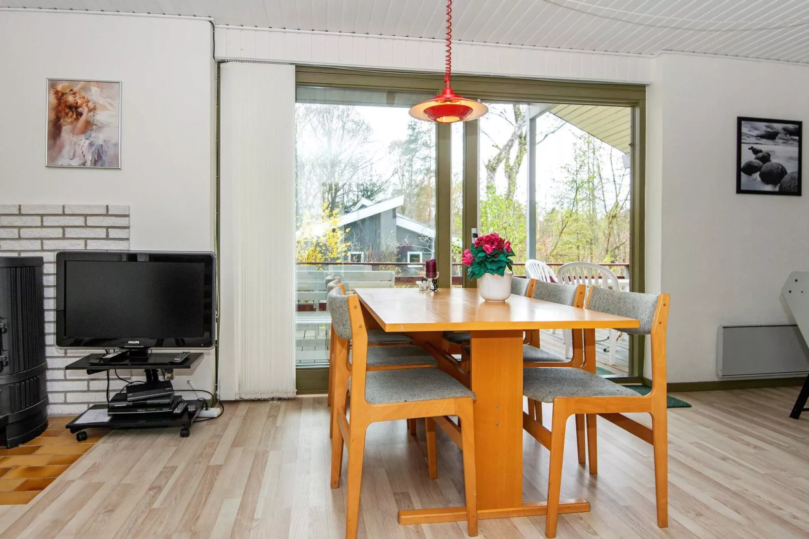 6 person holiday home in Glesborg-Indoor