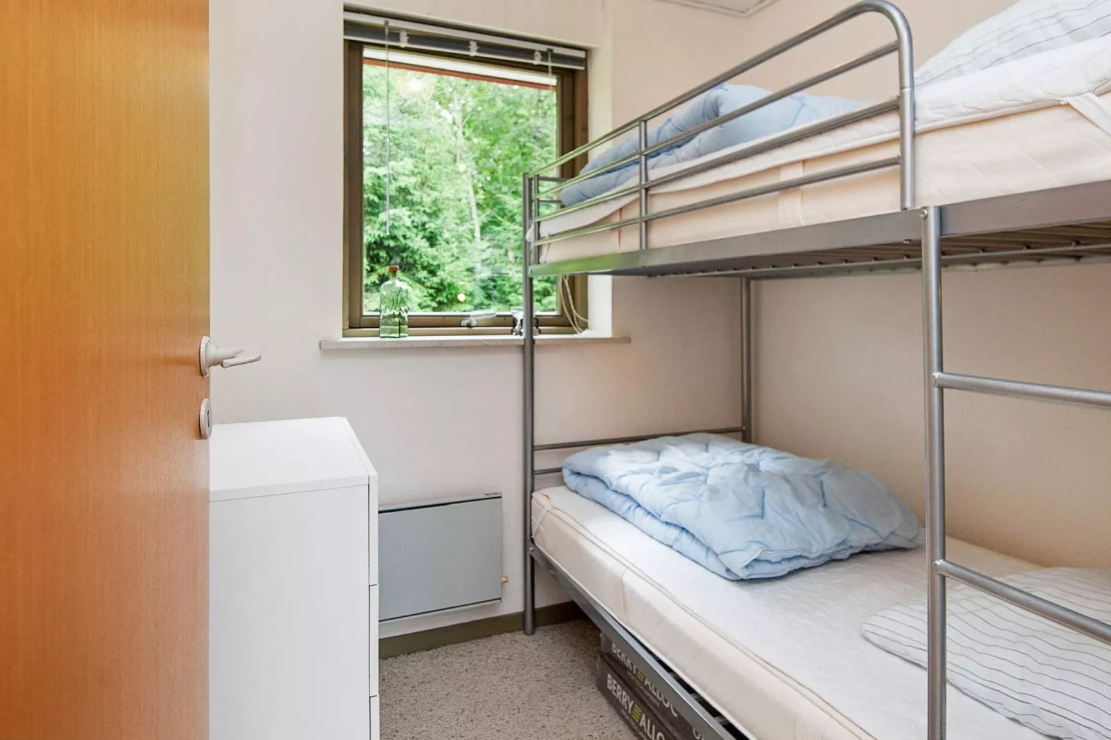 6 person holiday home in Glesborg-Indoor
