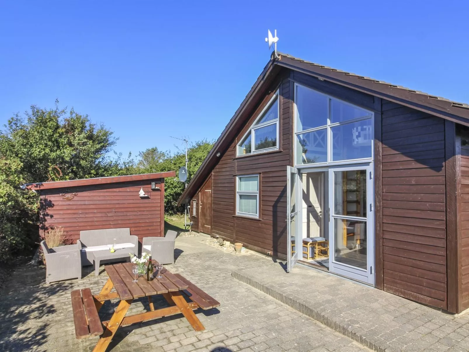"Lothen" - 500m from the sea-Outside