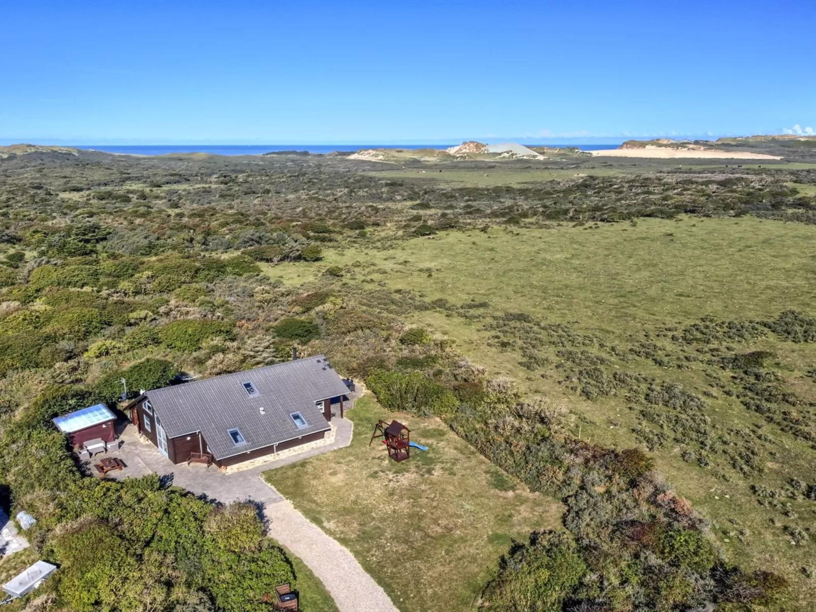 "Lothen" - 500m from the sea-Outside