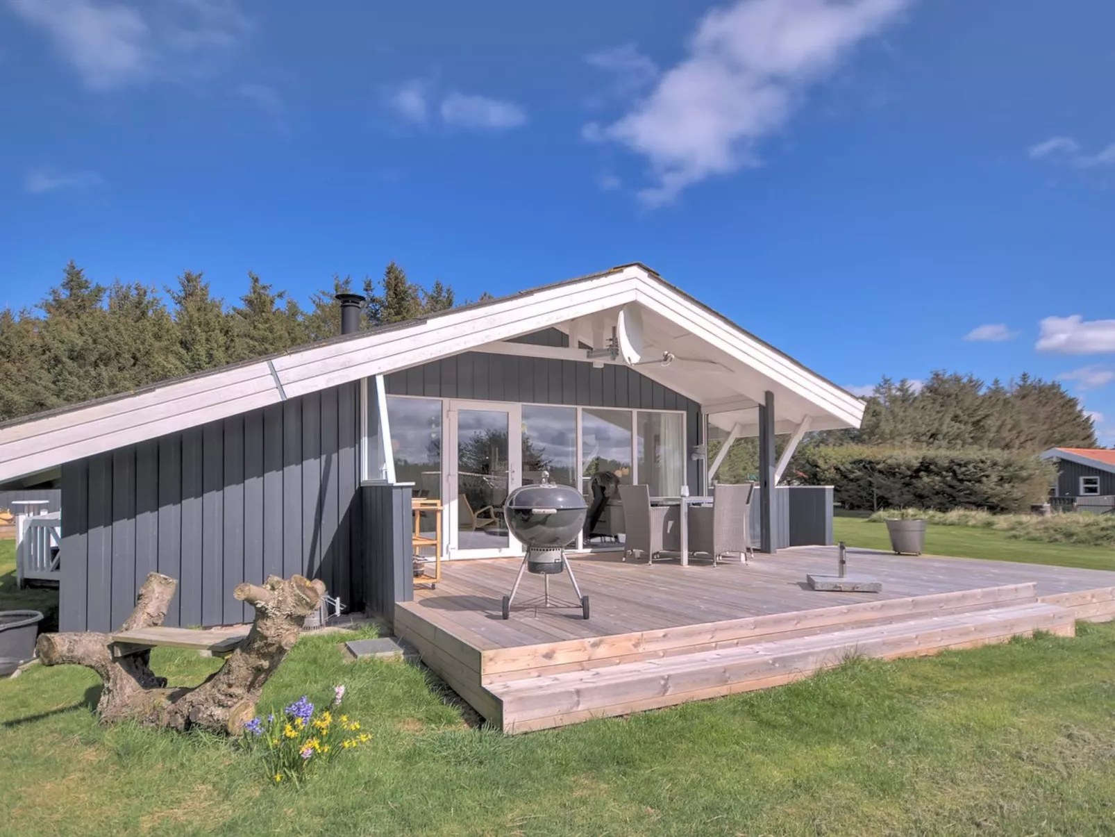 "Angelie" - 550m from the sea-Outside