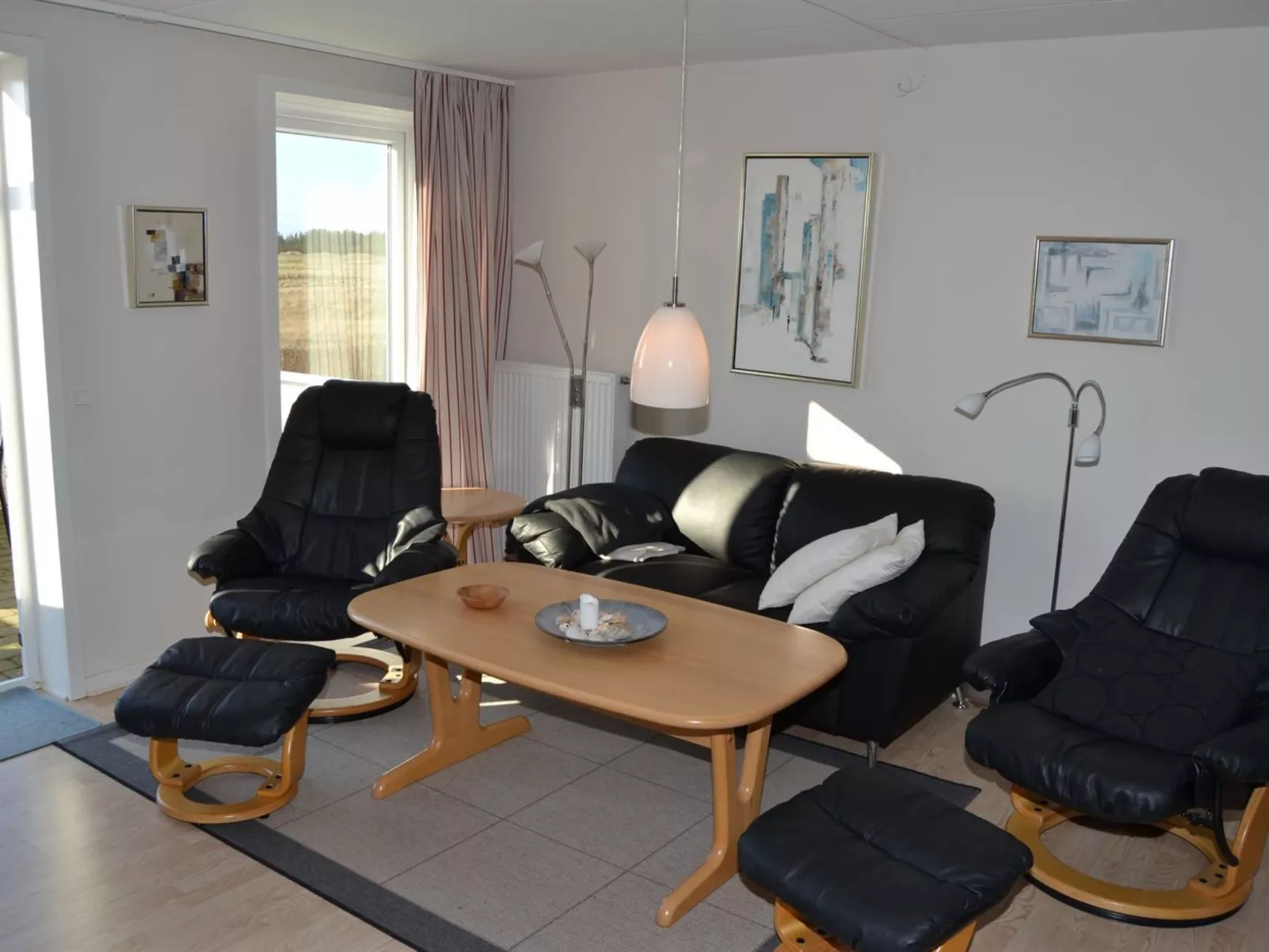 "Aappo" - 2.3km from the sea-Inside
