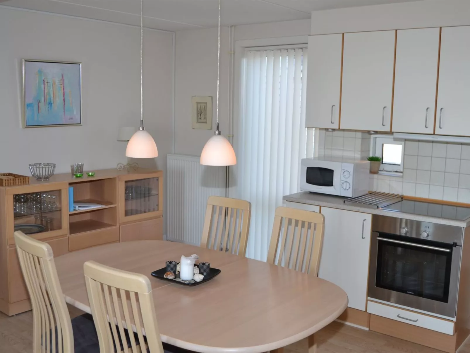 "Aappo" - 2.3km from the sea-Inside