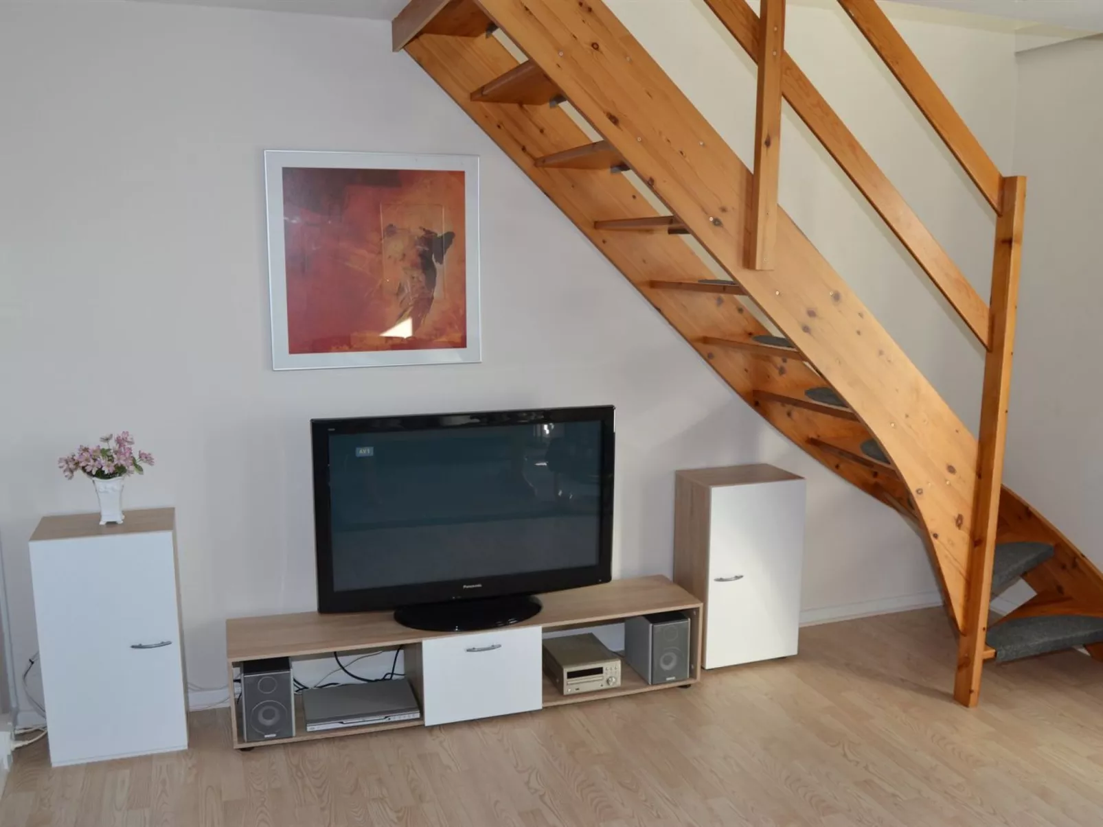 "Aappo" - 2.3km from the sea-Inside