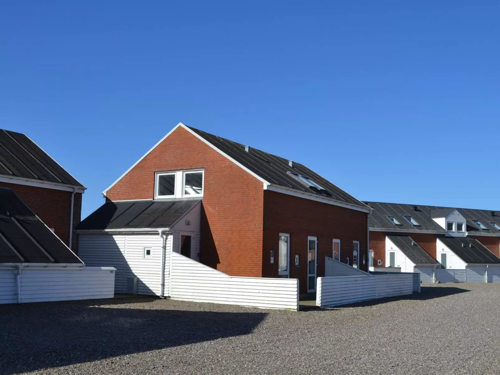 "Arabella" - 2.3km from the sea-Outside