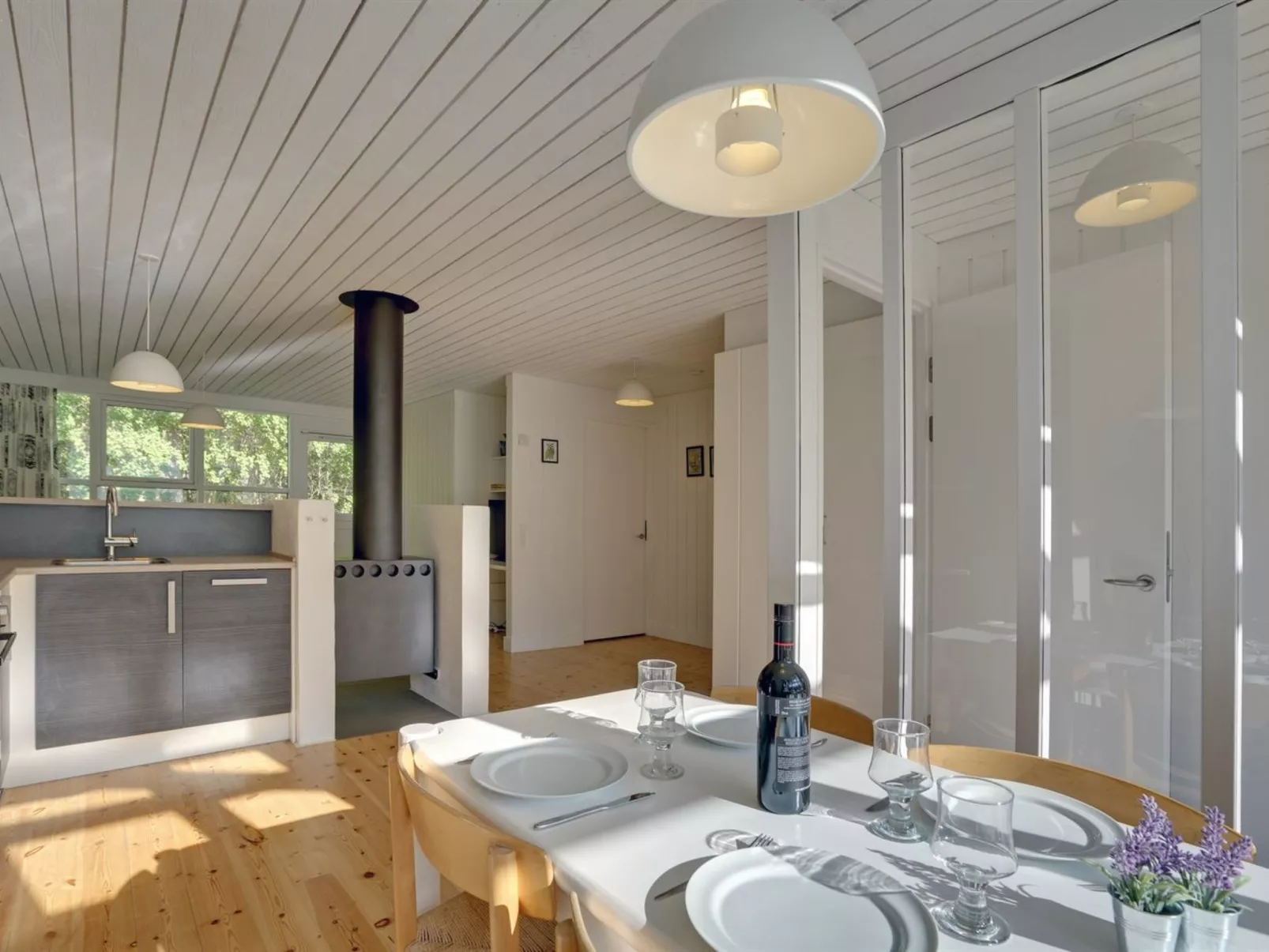 "Bergit" - 55m from the sea-Inside