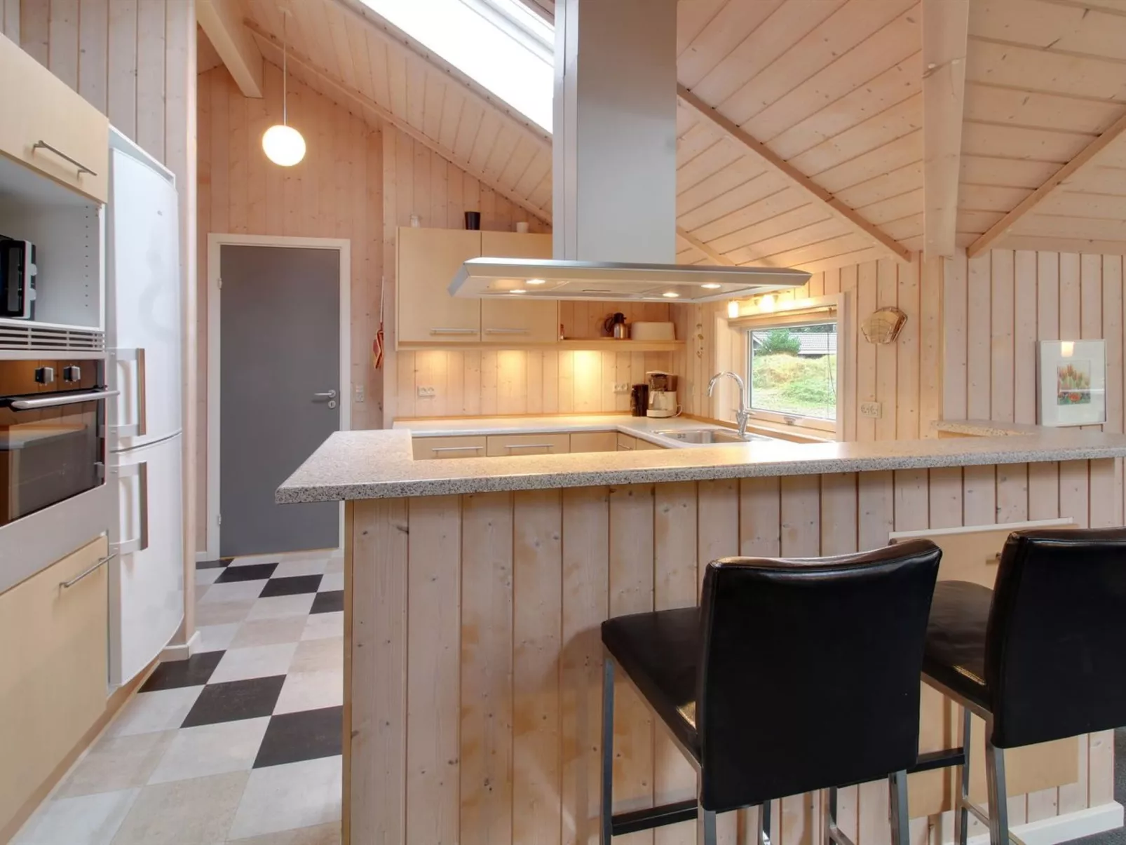 "Anisette" - 1km from the sea-Drinnen