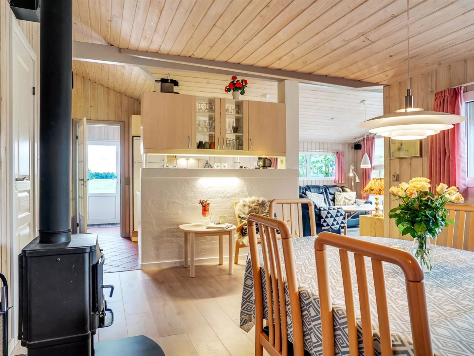 "Richardine" - 850m from the sea-Inside