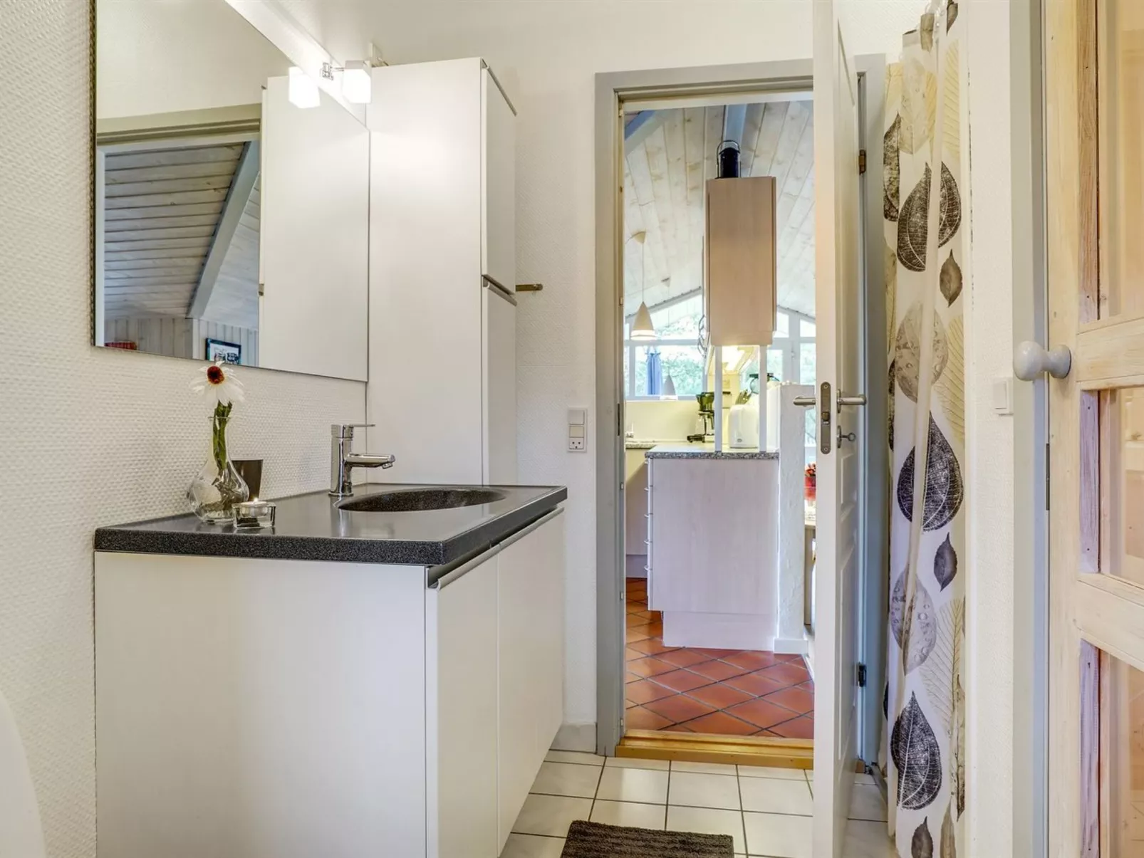 "Richardine" - 850m from the sea-Inside