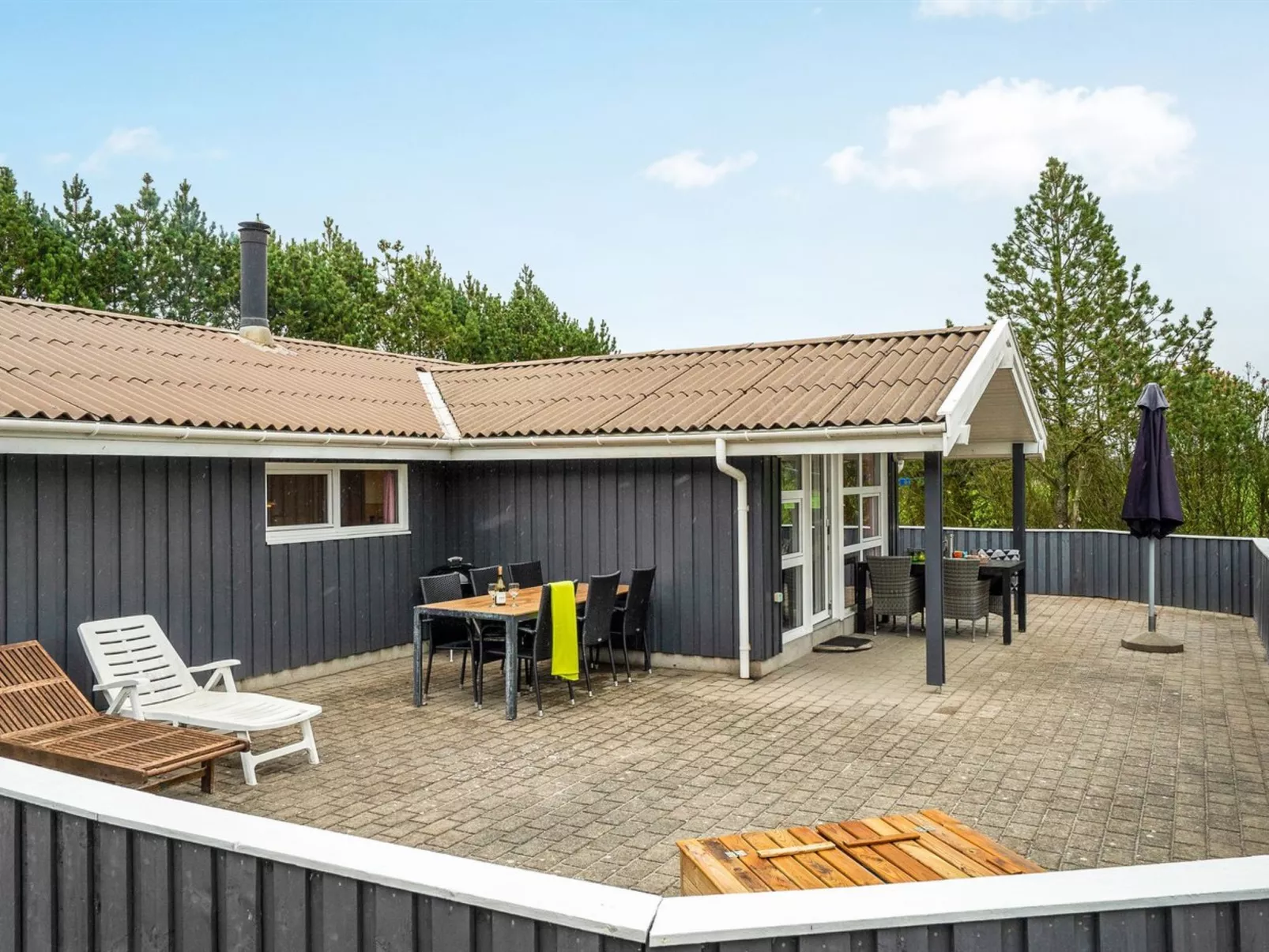 "Richardine" - 850m from the sea-Outside