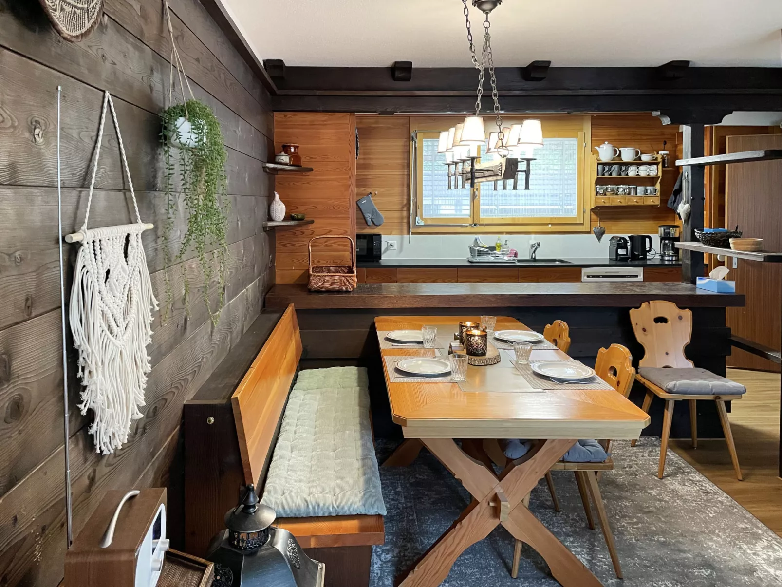 SnowKaya Grindelwald-Inside