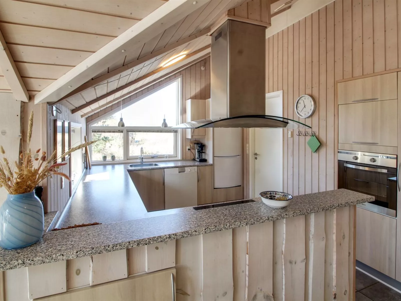 "Svenny" - 800m from the sea-Inside