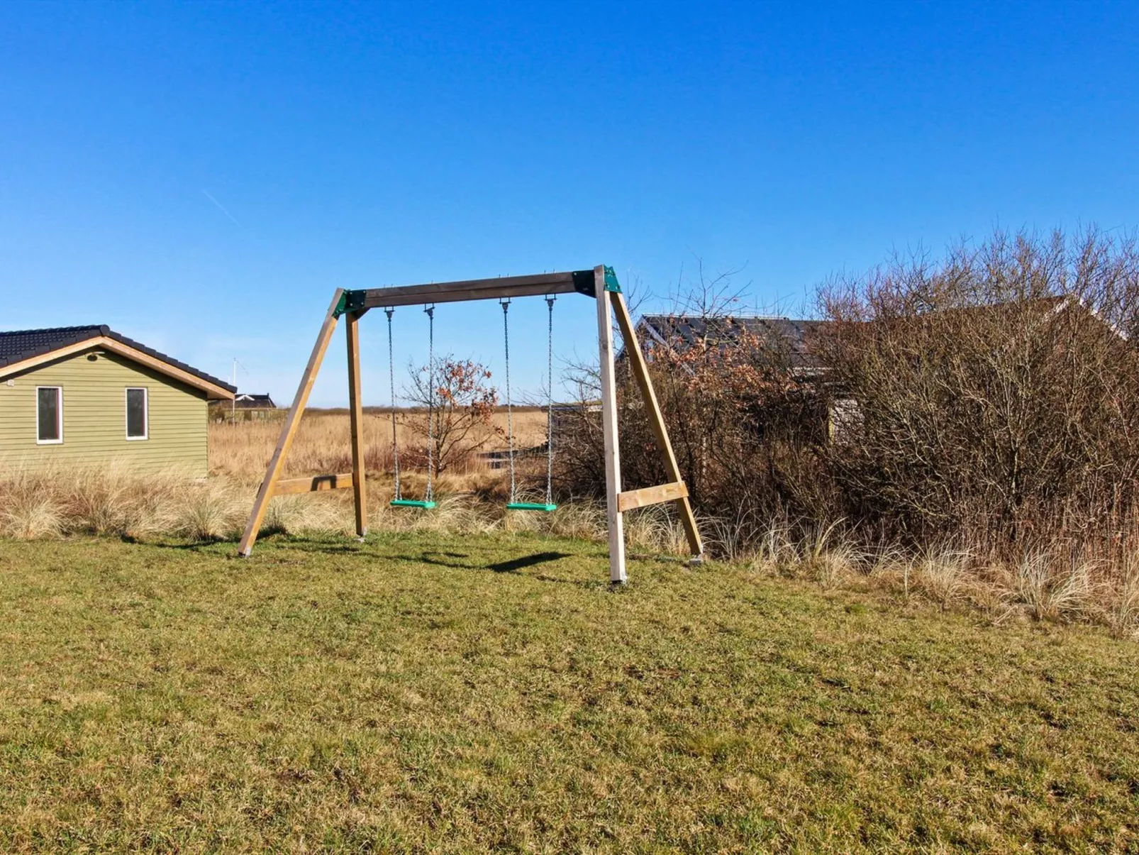 "Svenny" - 800m from the sea-Inside