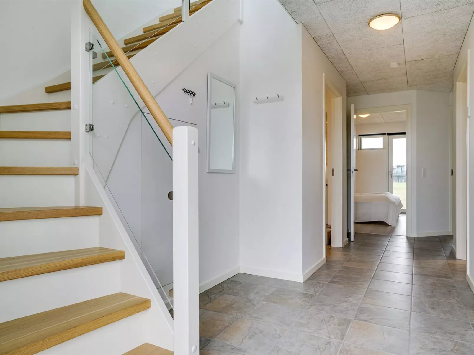 "Anabel" - 500m from the sea-Inside