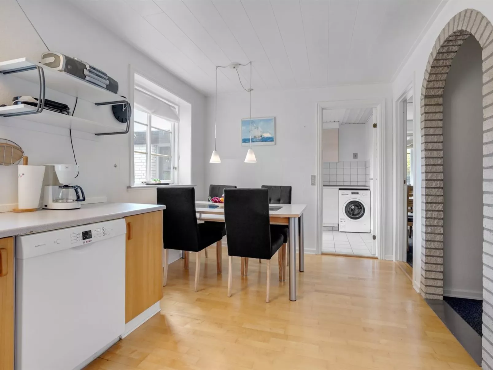 "Marka" - 2.5km from the sea-Inside