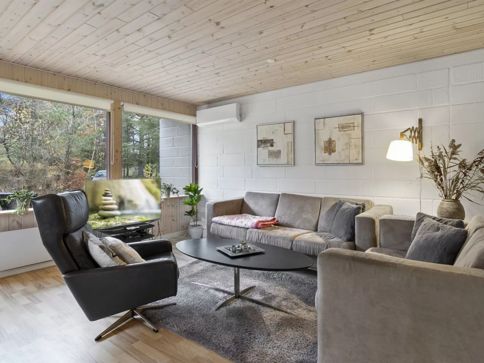 "Marta" - 1.5km from the sea-Inside