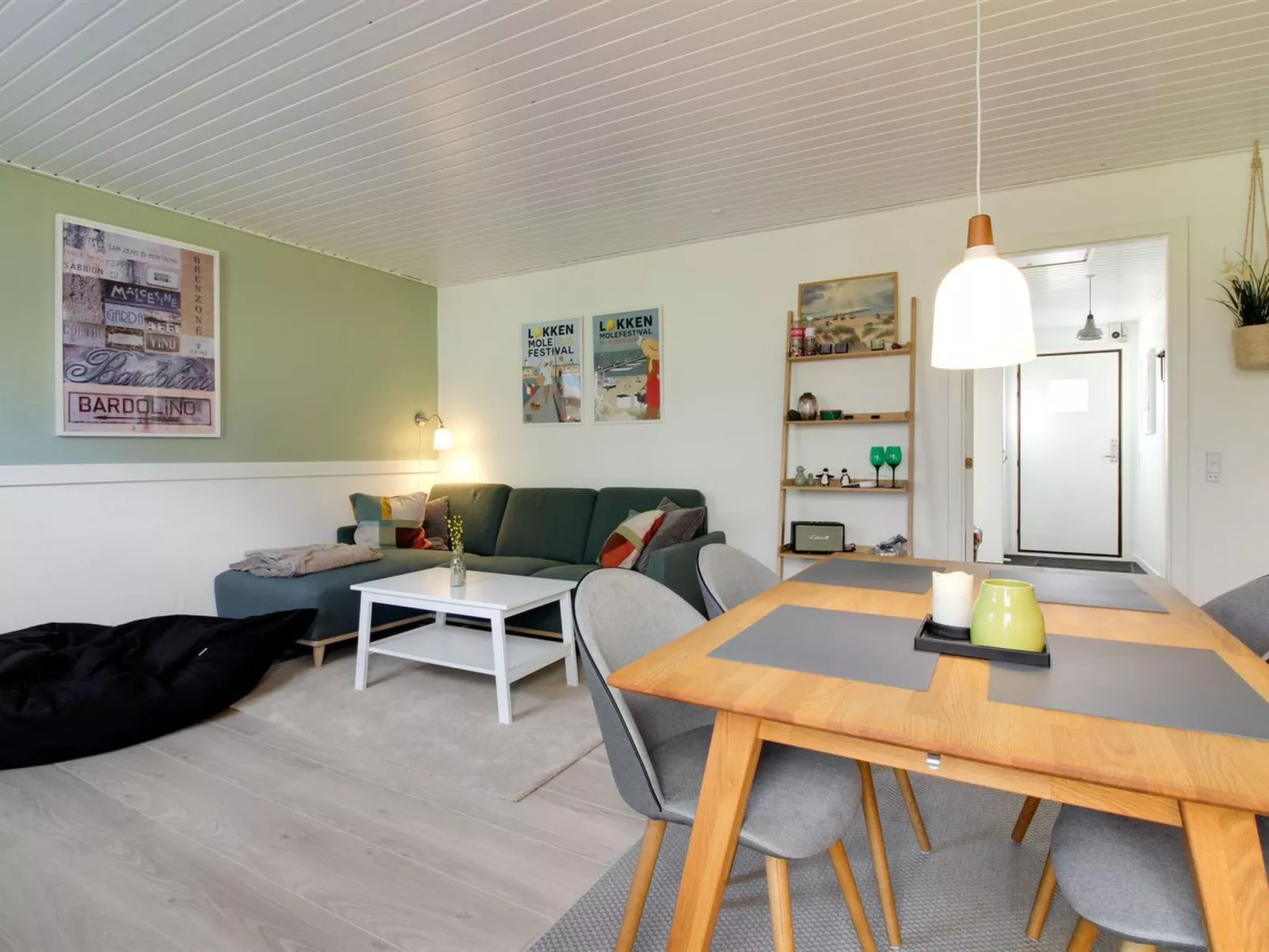 "Oddi" - 900m from the sea-Dedans
