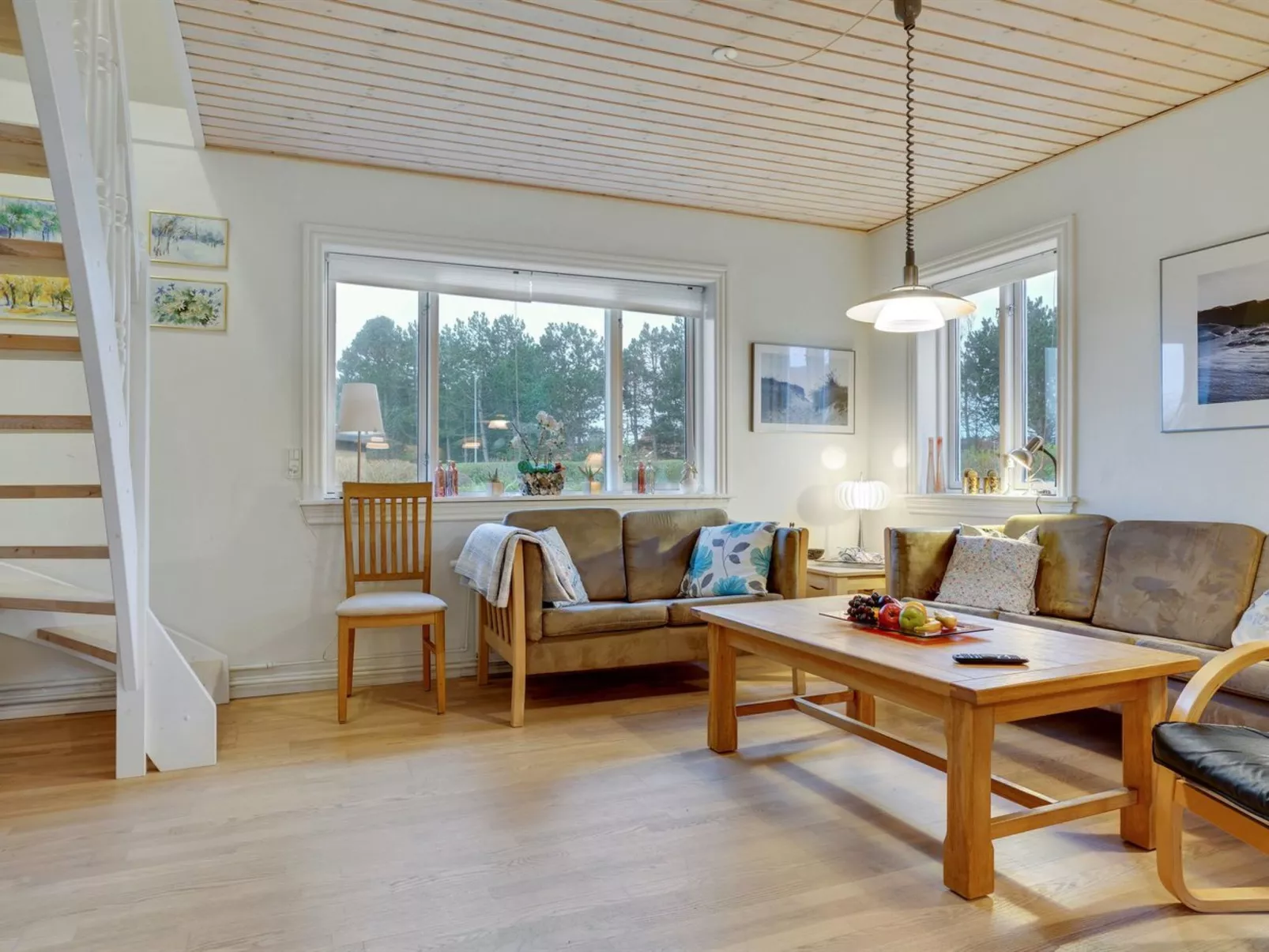"Aagot" - 850m from the sea-Inside