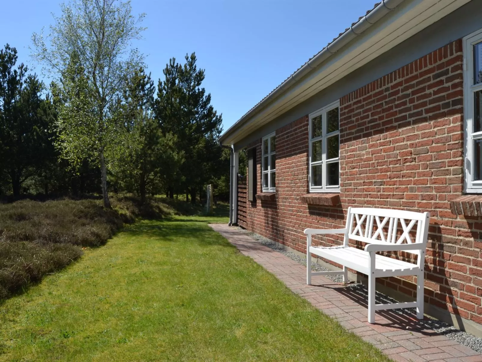 "Angret" - 3.5km from the sea-Outside