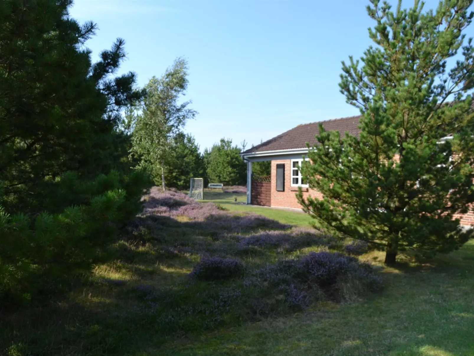 "Angret" - 3.5km from the sea-Inside