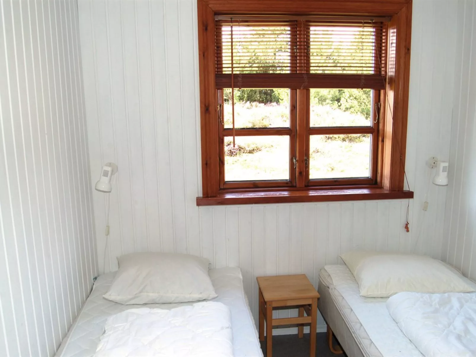 "Angret" - 3.5km from the sea-Inside