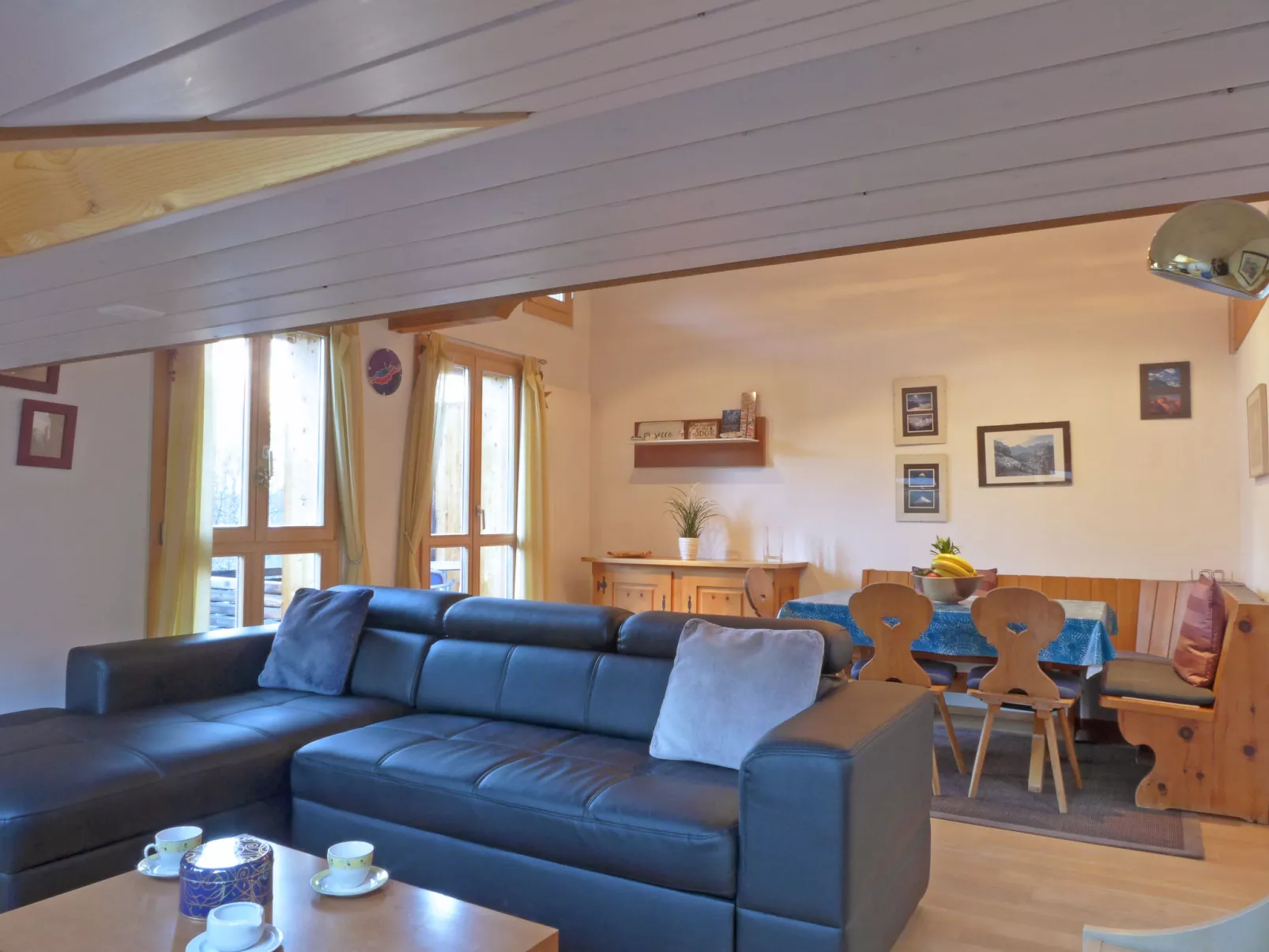 Breithorn Residence Apt.09-Drinnen
