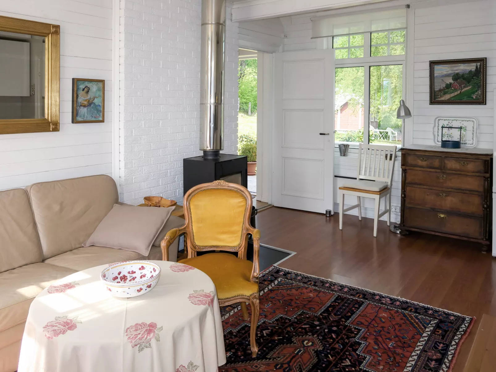 Villa Lorna-Inside