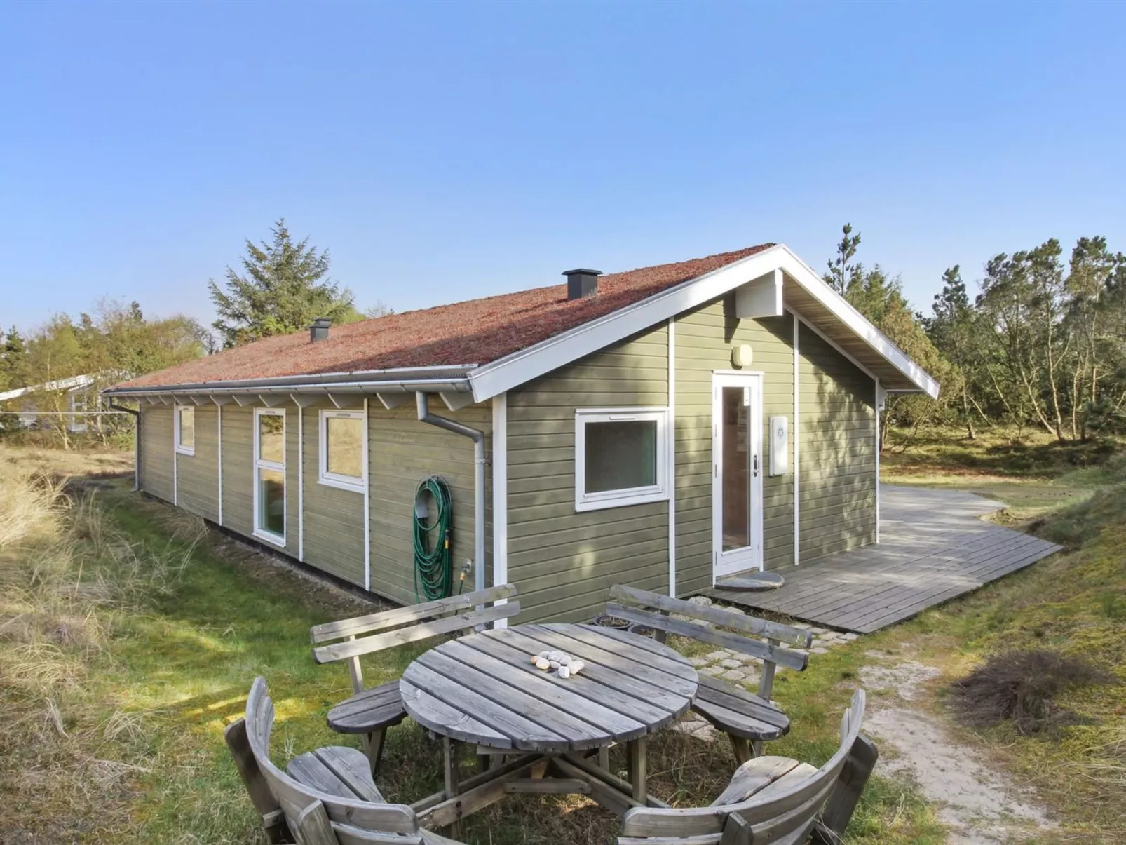 "Abiorn" - 2.5km from the sea-Outside