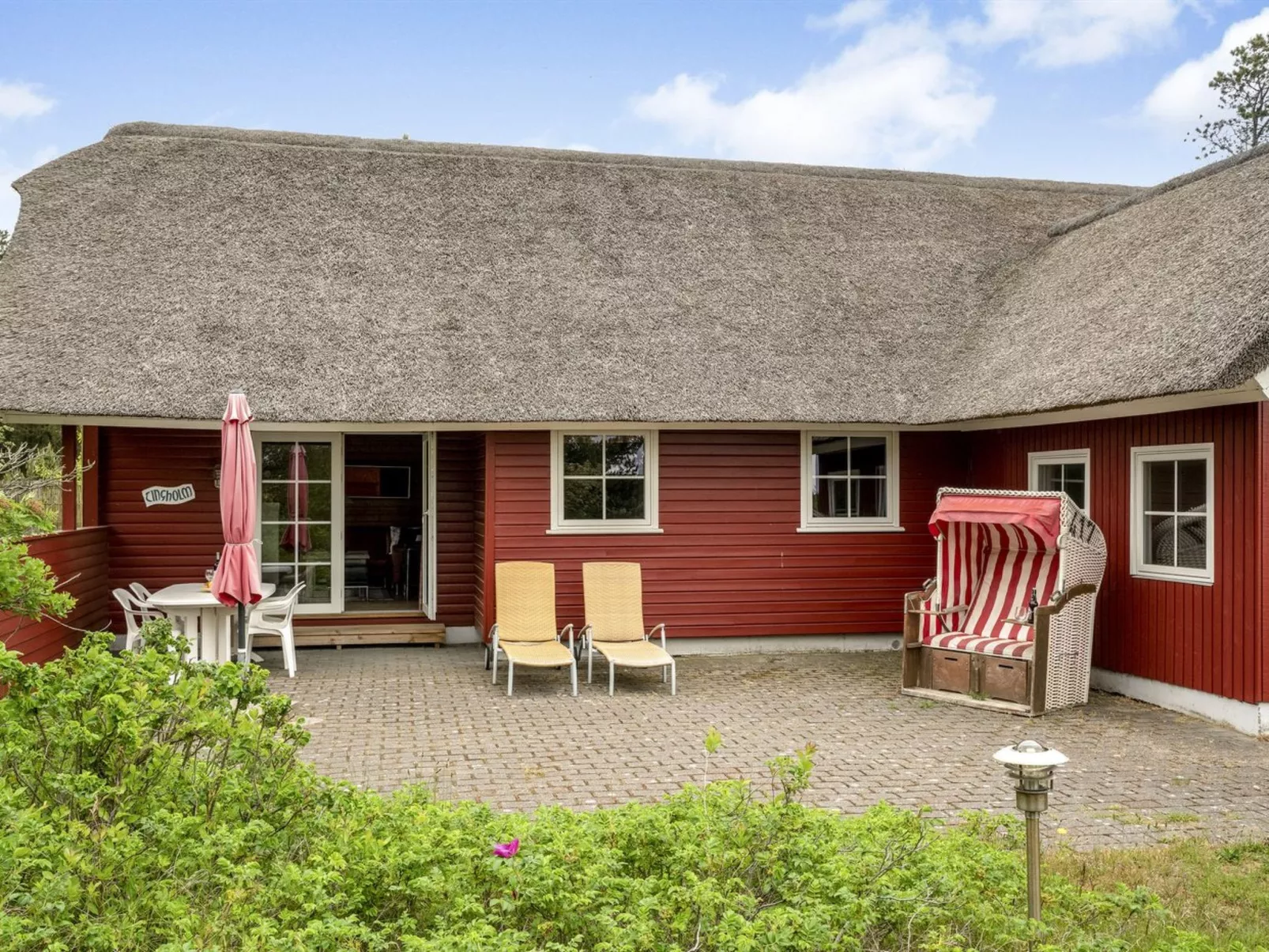 "Thorulf" - 3.5km from the sea-Outside