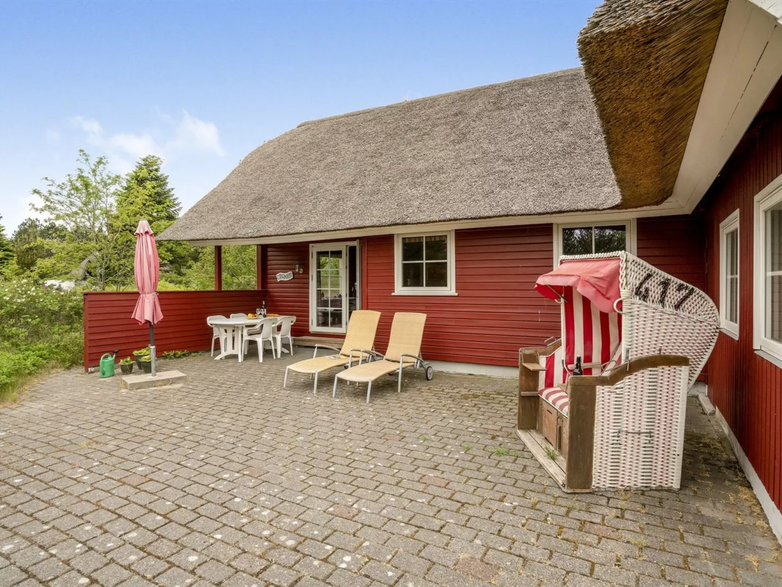 "Thorulf" - 3.5km from the sea-Outside