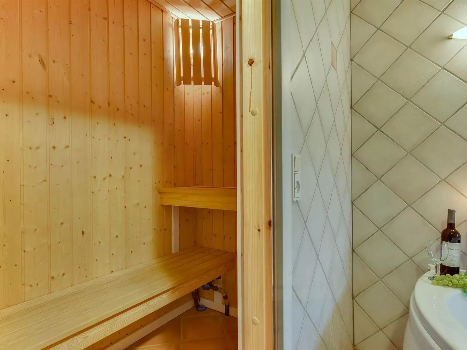"Henrijette" - 200m from the sea-Inside