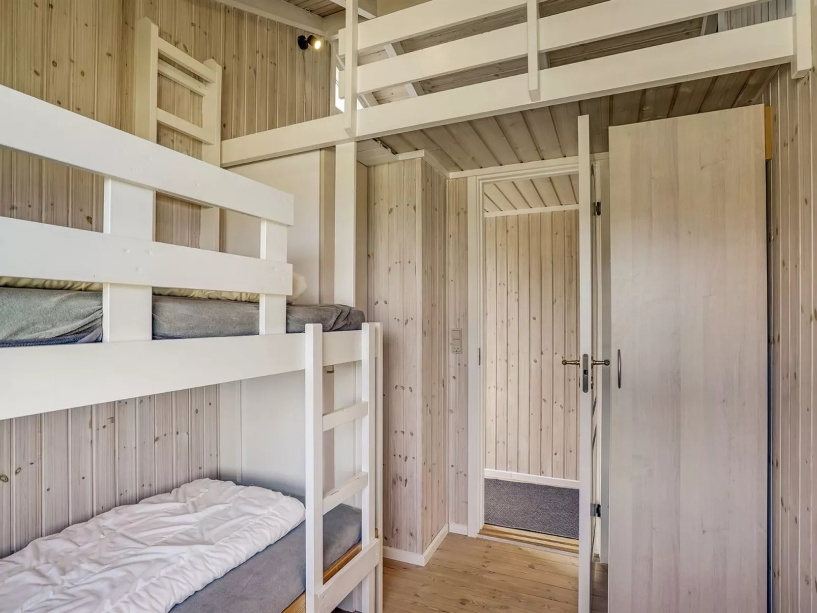 "Laurentius" - 300m from the sea-Inside