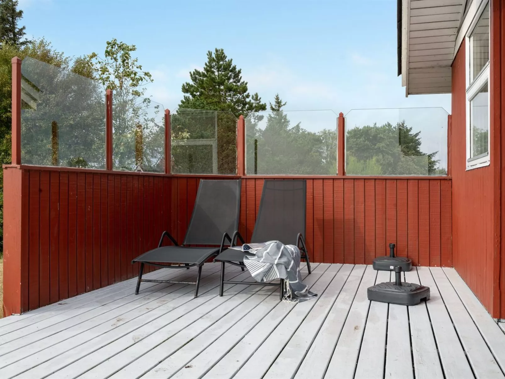 "Isulf" - 400m from the sea-Outside