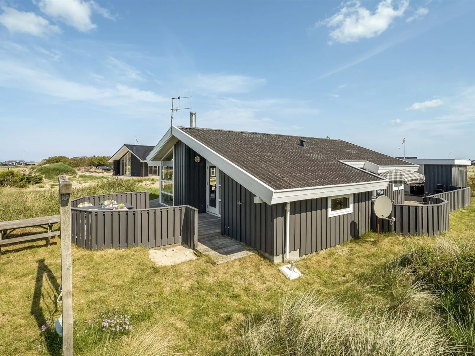 "Laurentius" - 300m from the sea-Outside