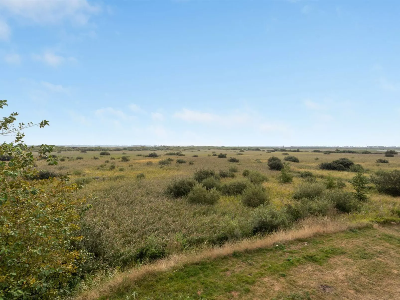 "Isulf" - 400m from the sea-Outside