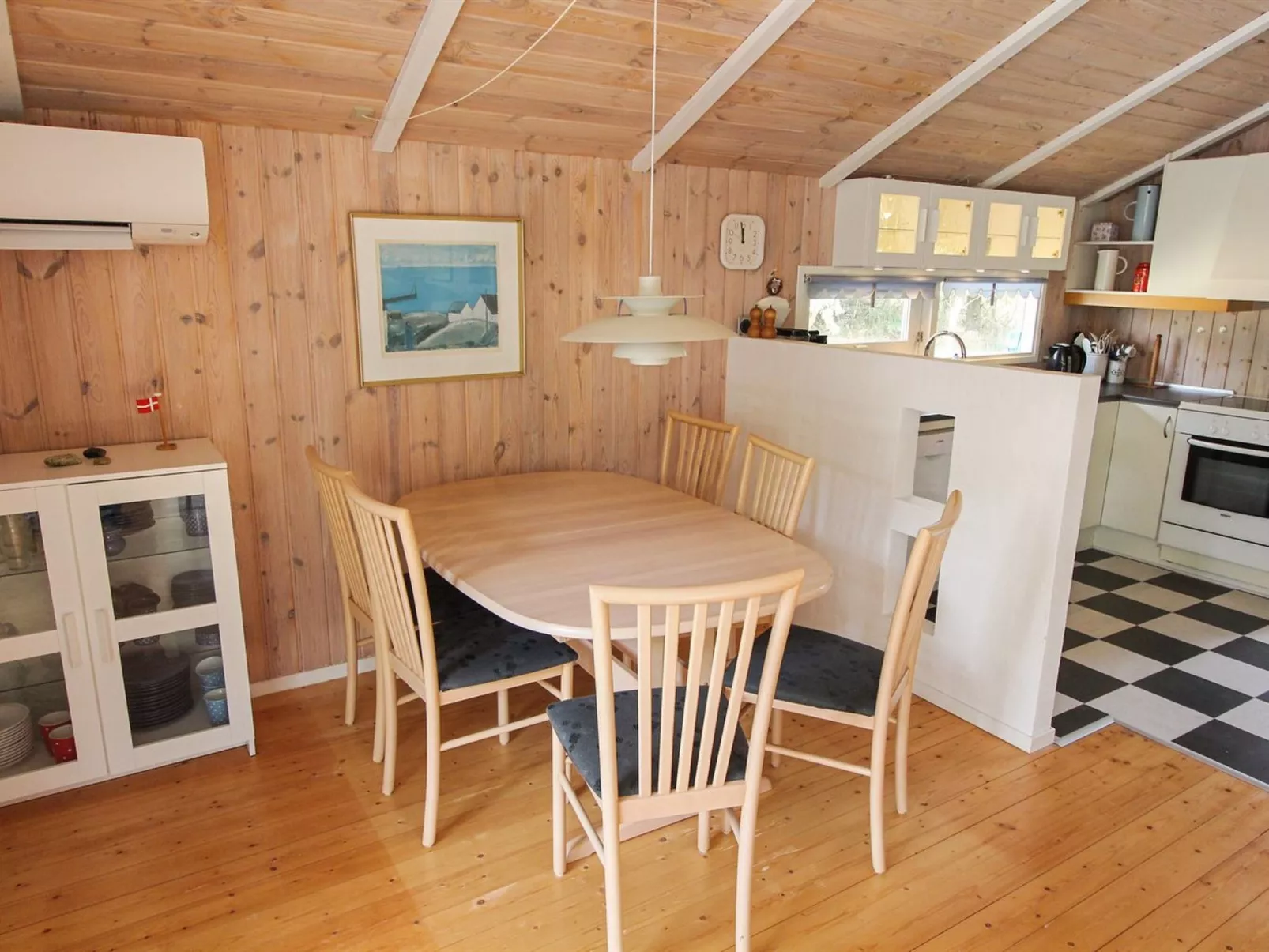 "Nakke" - 1.3km from the sea-Inside