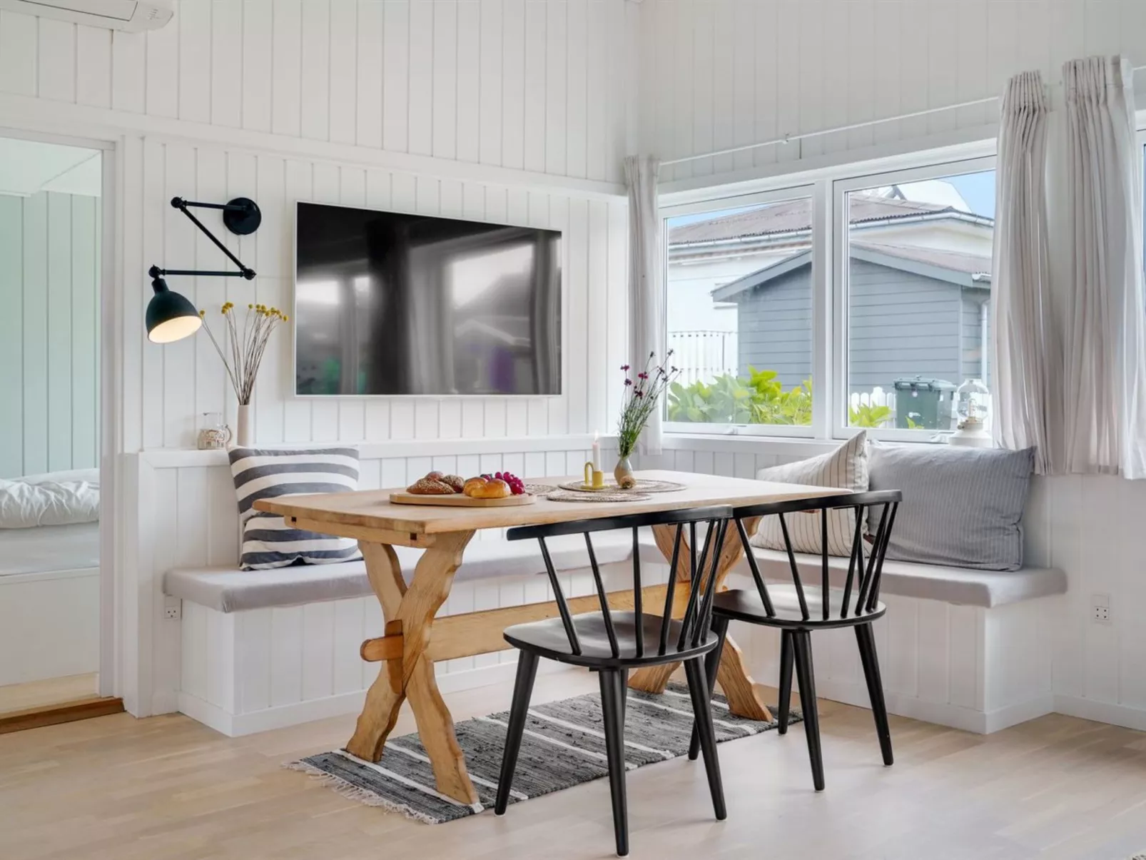 "Pedersen" - 50m from the sea-Inside