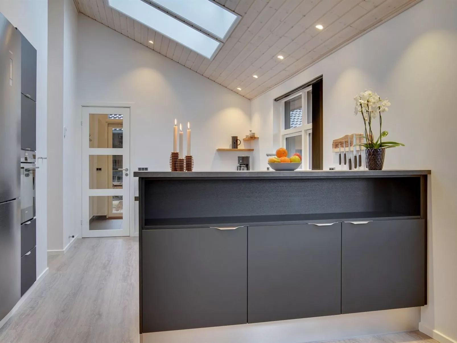 "Amitola" - 700m from the sea-Inside