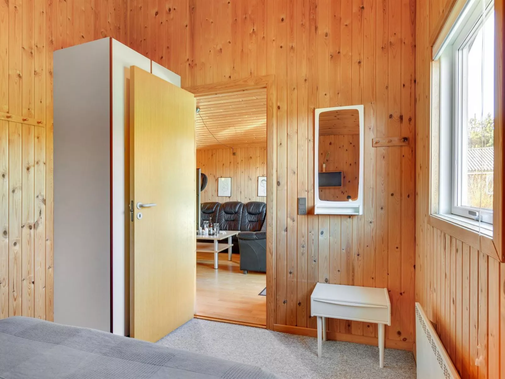 "Evi" - 400m to the inlet-Inside