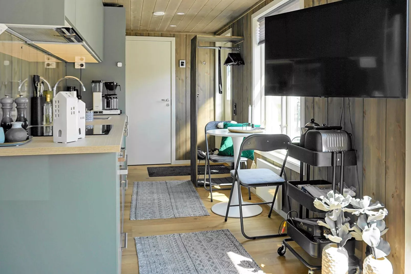 5 person holiday home in KÅLLEKÄRR-Indoor