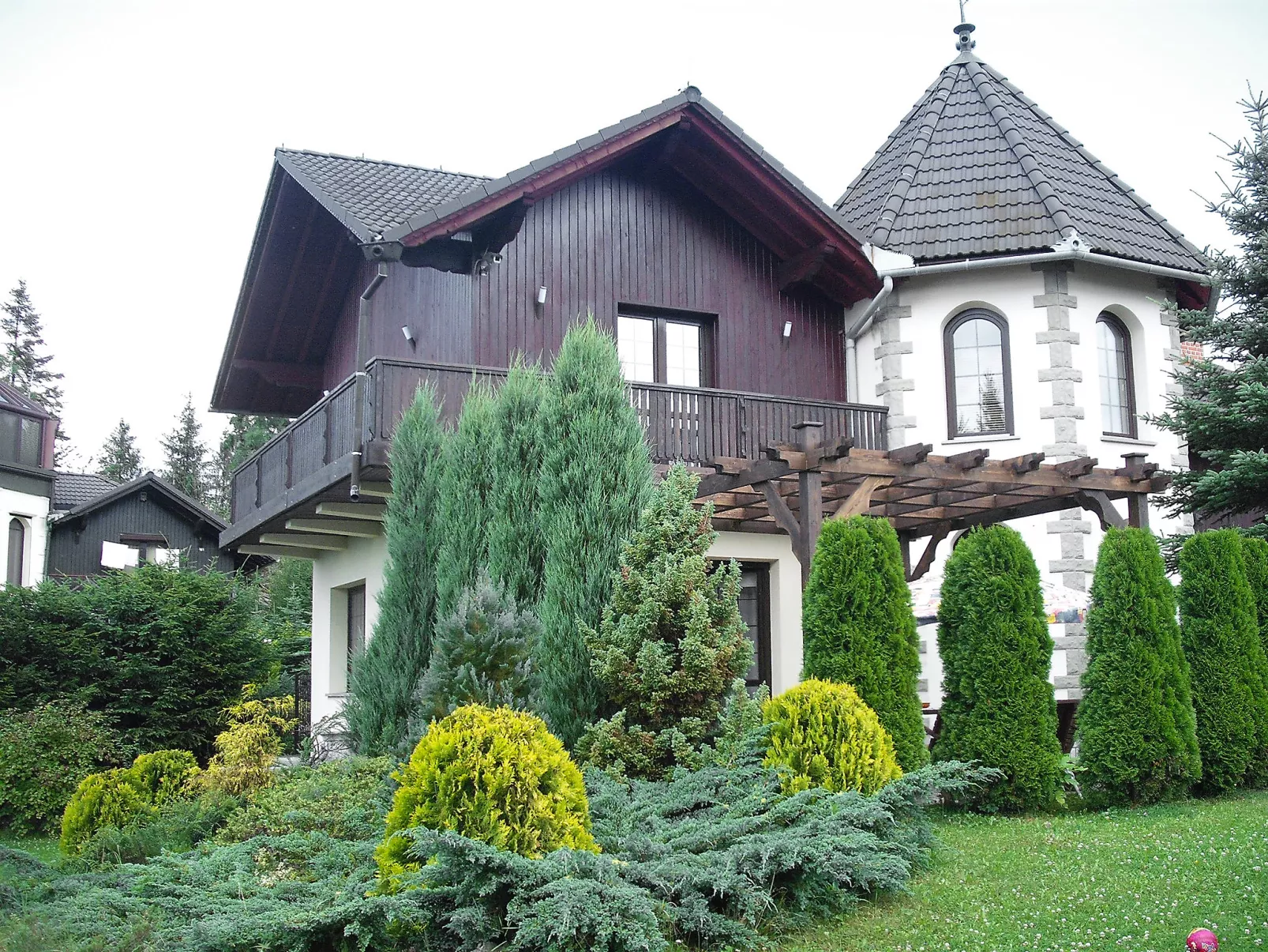 Zameczek Falsztyn-Outside